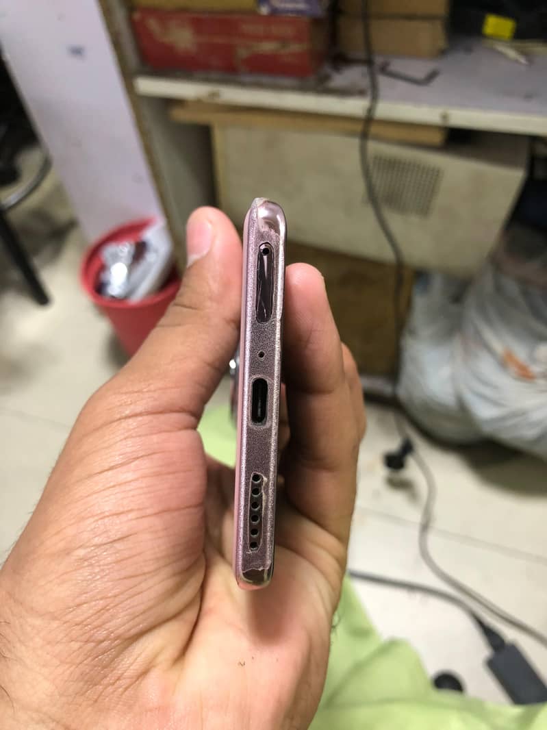 Infinix Zero 40 4