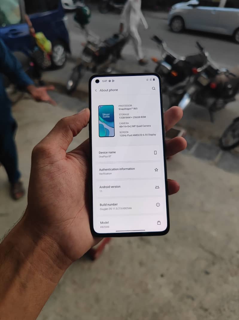 One Plus 8T 6