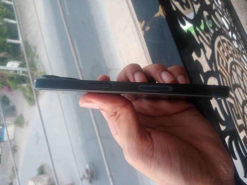 Apple iPhone 14 1