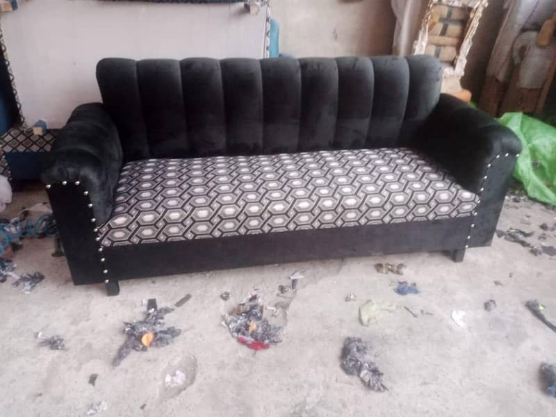 sofa sat 4