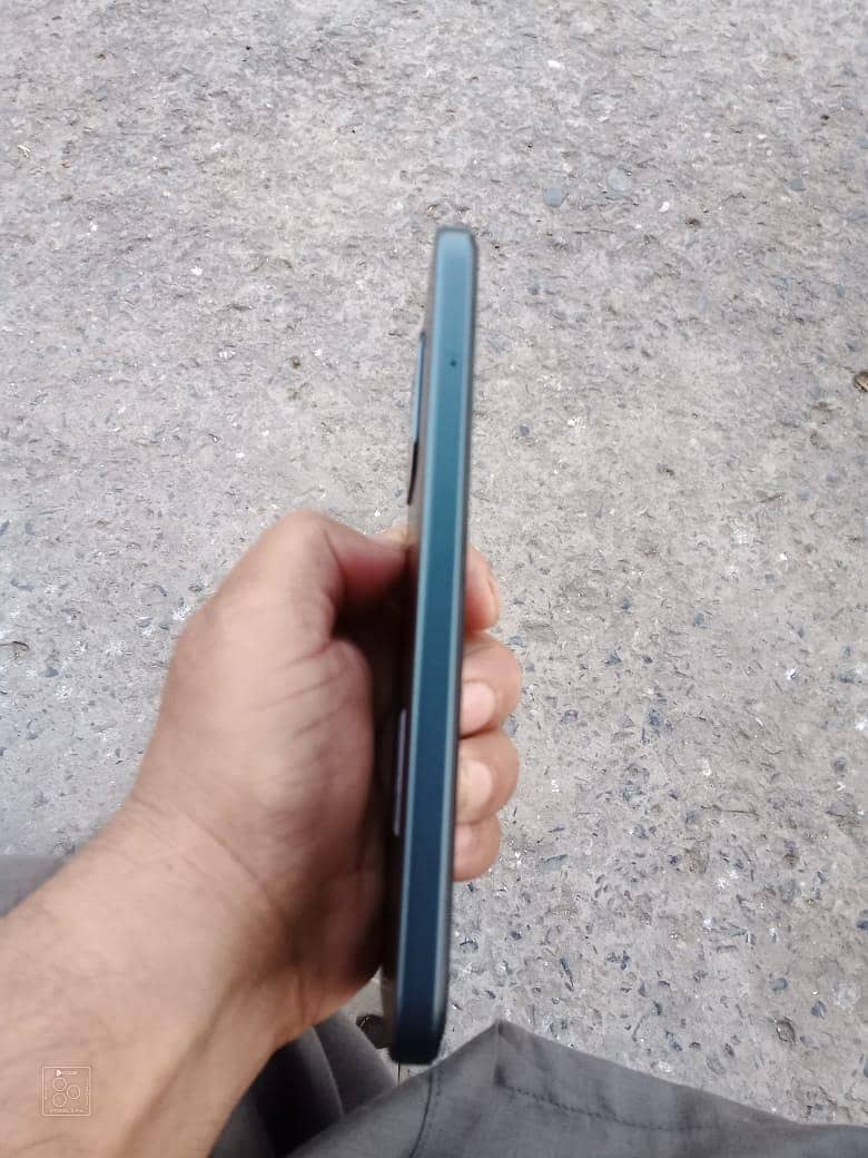 OPPO A6 4