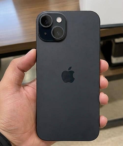 IPhone 15 Plus 0