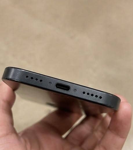 IPhone 15 Plus 3