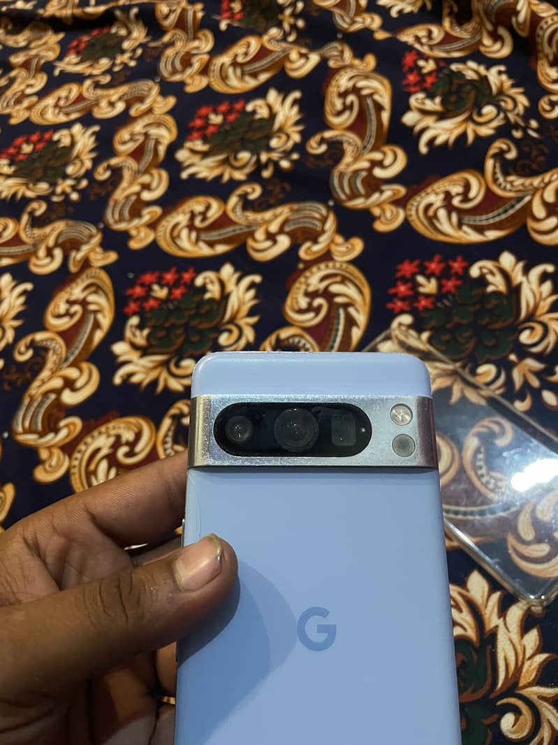 Google Pixel 8 Pro read add 4