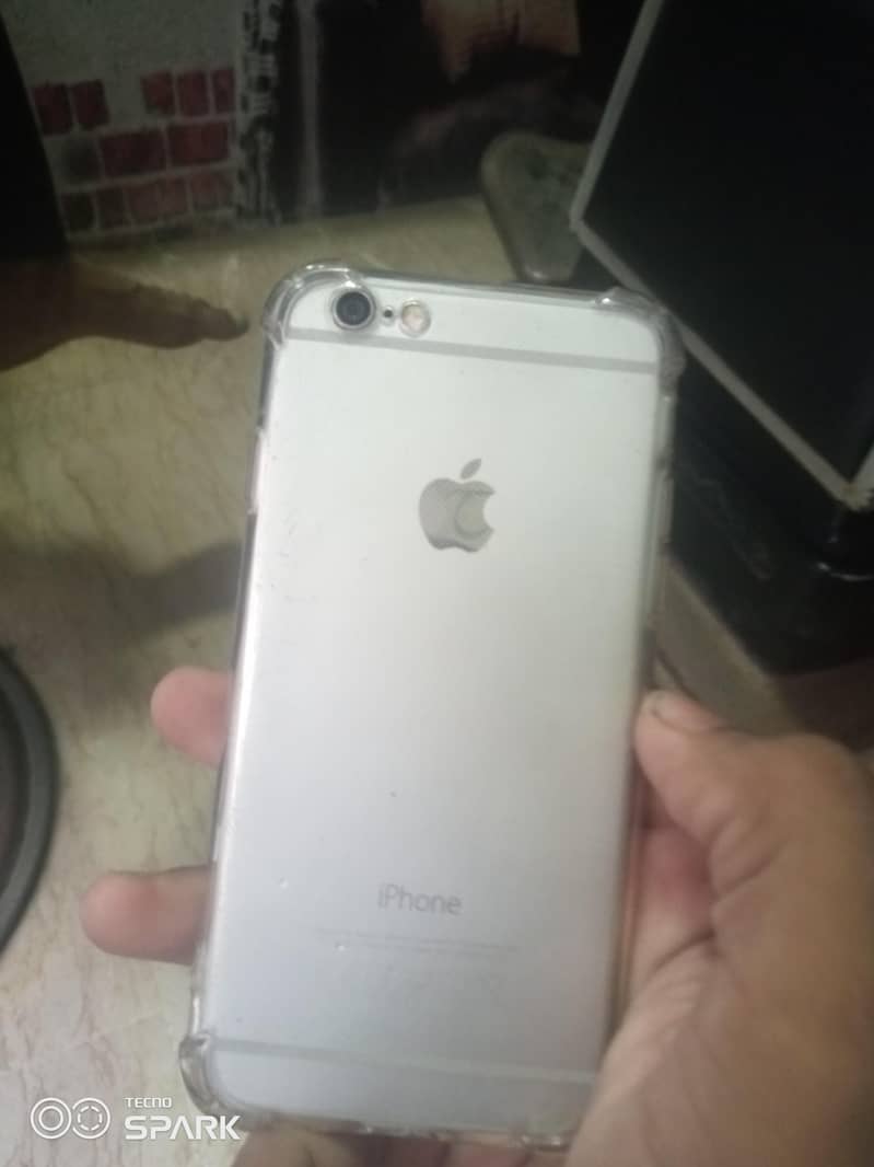 Apple iPhone 6 0