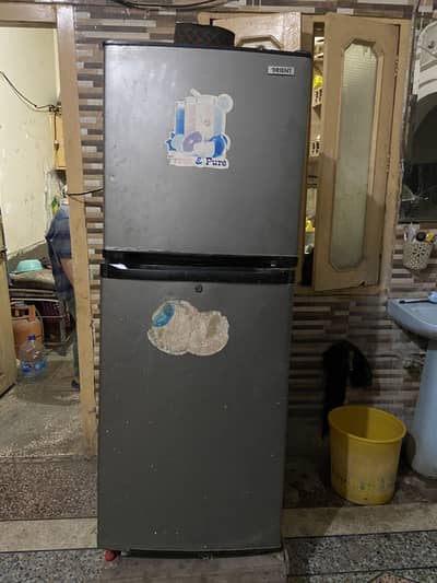 Orient medim size fridge