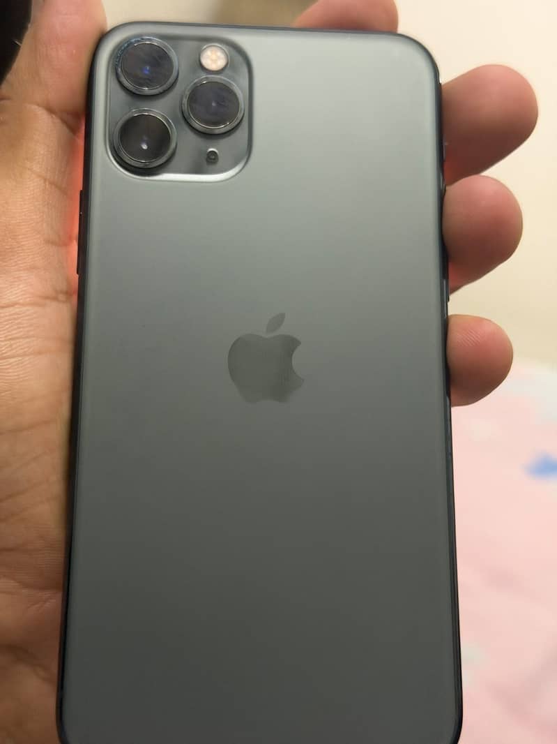 Apple iPhone 11 Pro 1