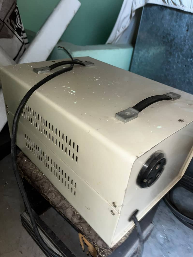 AUTOMATIC VOLTAGE STABILIZER 20,000W 3