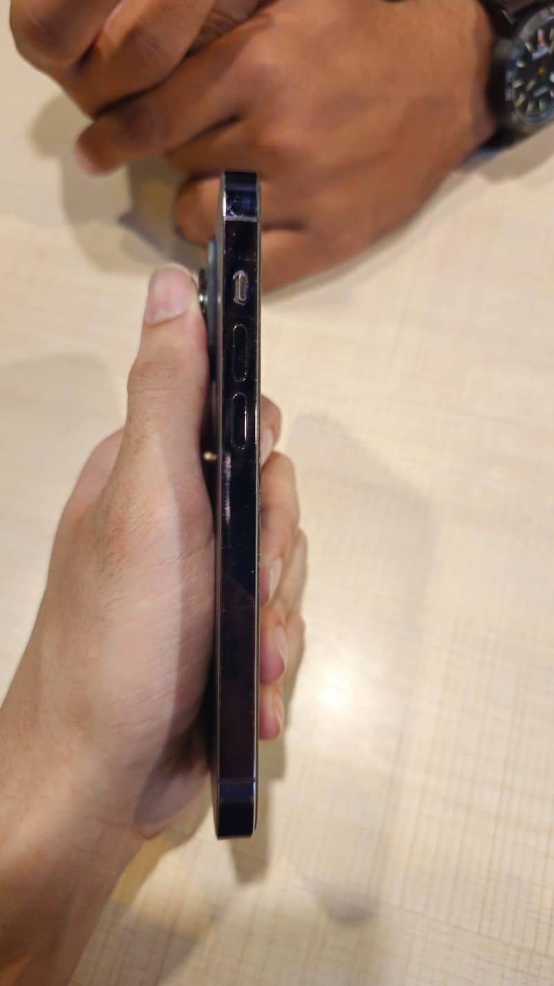 Apple iPhone 14 Pro 5