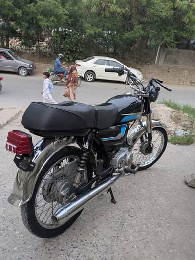 unionstar 70 2022 model Islamabad number
