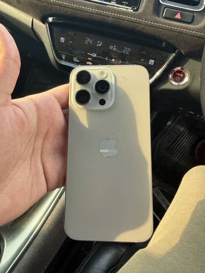 Apple iPhone 15 Pro Max dual pta
