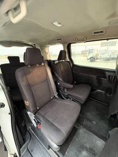 Toyota Noah 2014 hybrid G PKG 1.8
