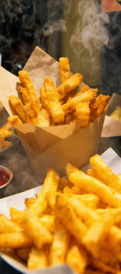 french fries bnany wala bnda chahiye