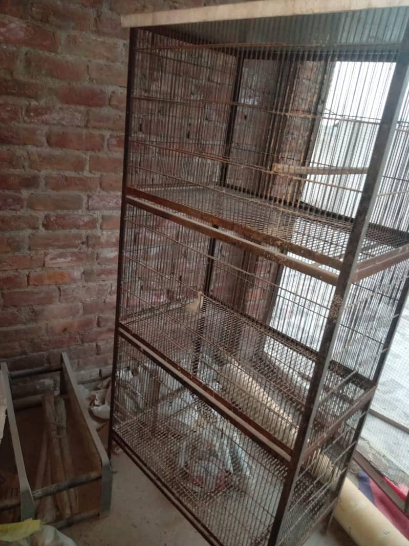 Three portion cage 0