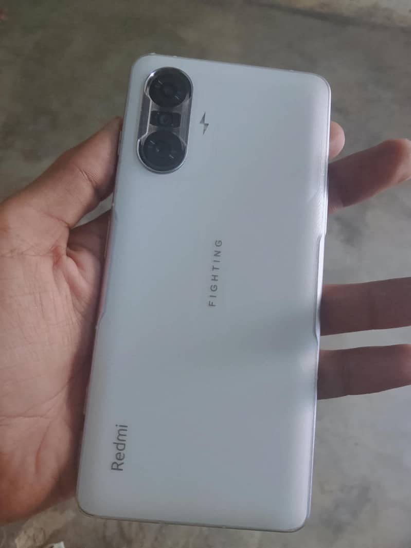 Redmi k40 1