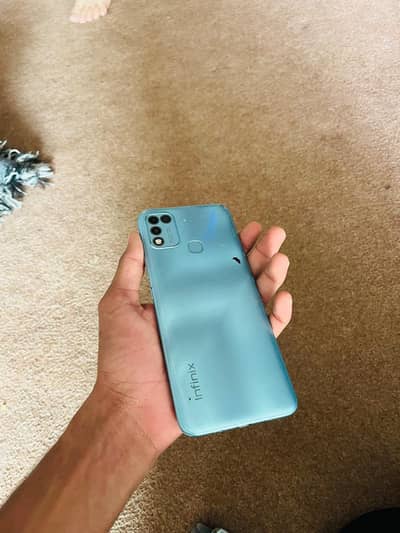 Infinix Hot 11 Play in 10/10 condition 03359132302