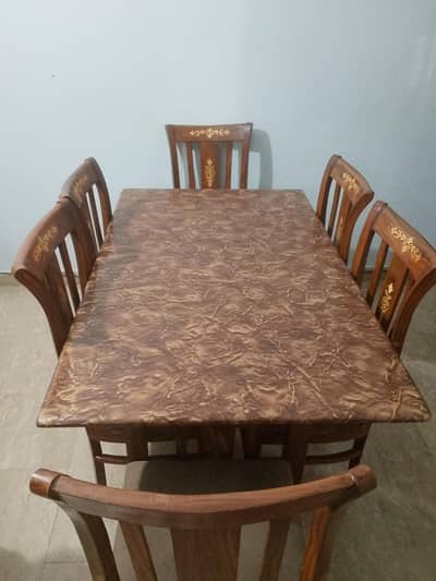 URGENT SALE !!! SIX SEATER DINING TABLE SLIGHTLY USED SAME AS NEW