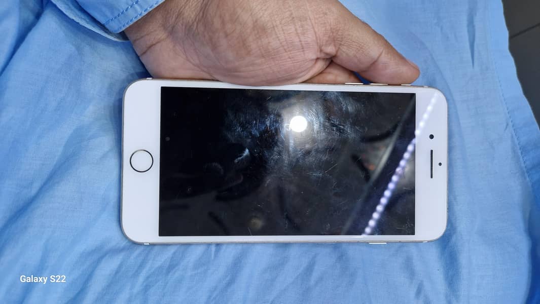 Apple iPhone 7 Plus 1