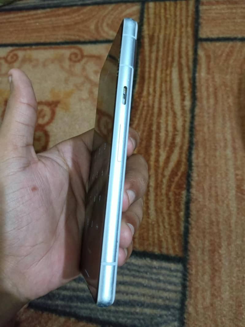 Google Pixel 7a 3