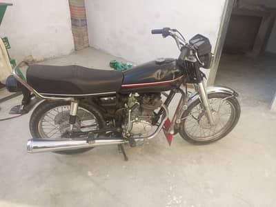 bik is ok condishn sell no 03438528276 watsup p rabta jry