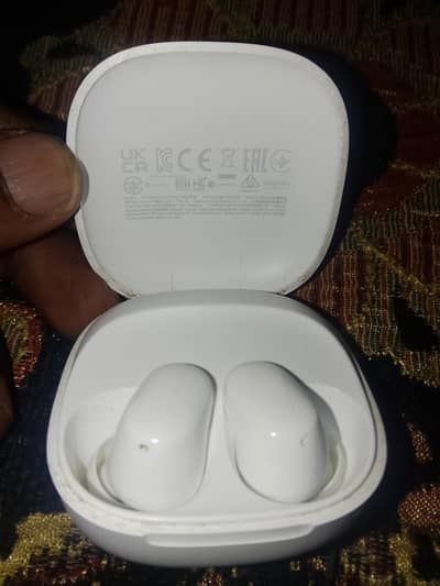 urgent sale earbuds