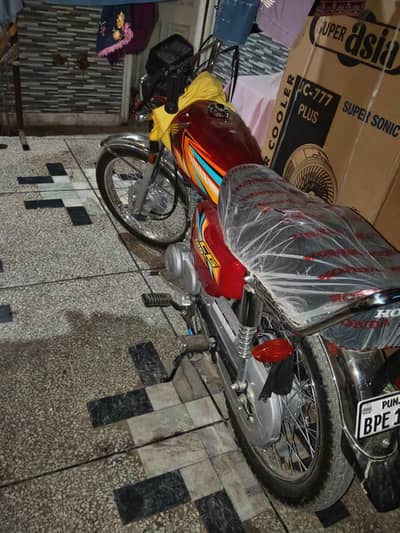 Honda 125 2026  01/09/2026 ko Liya tha all ok serious buyer contact