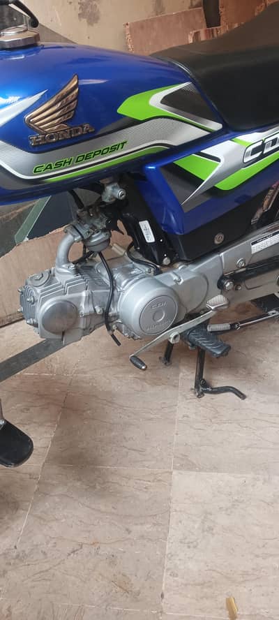 03214180726 24+25 modle hai December ki bike hai