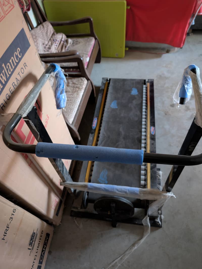 Manual treadmill 1