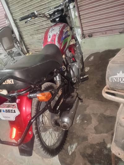 Suzuki 150