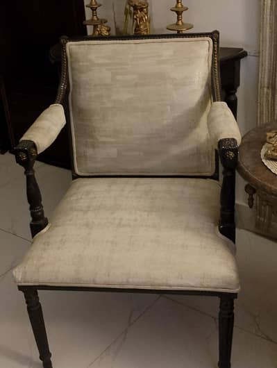 2 bed room chairs