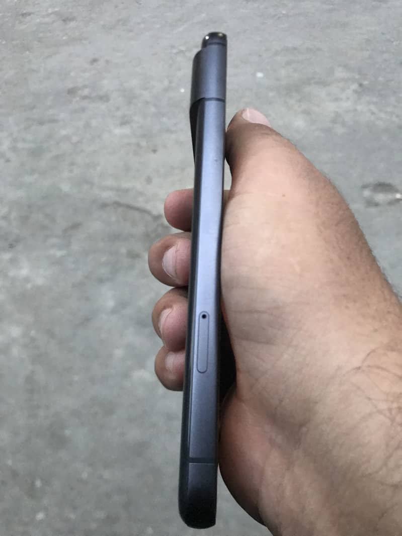 Google Pixel 8 1