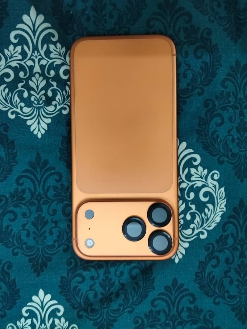 Apple iPhone 17 Pro Max 1