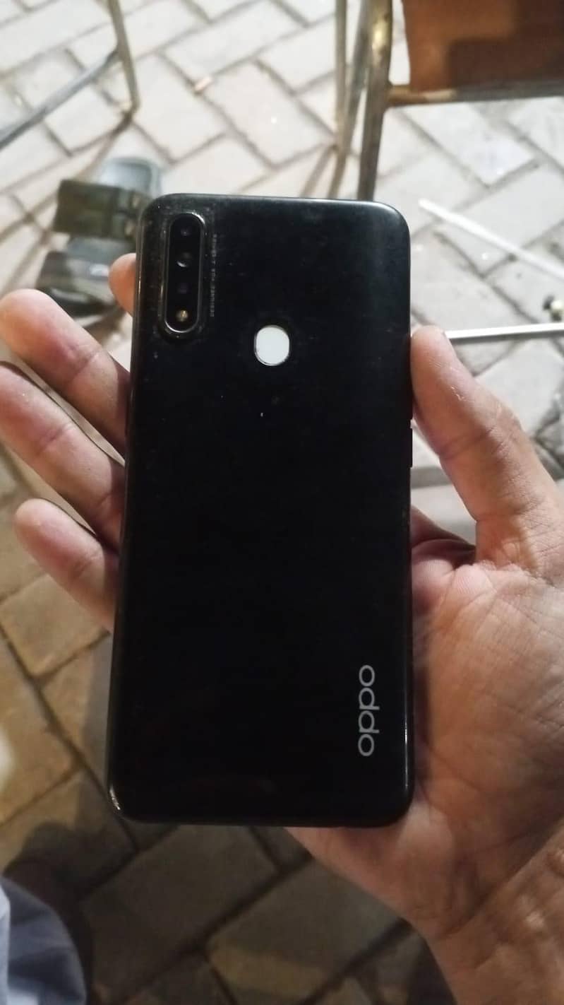 OPPO A31 4
