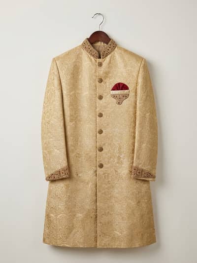 Golden Sherwani & Maroon Wedding Pagri – Excellent Condition