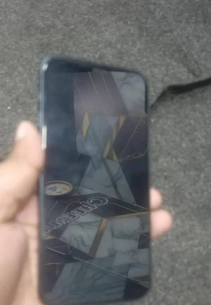 Apple iPhone 12 0