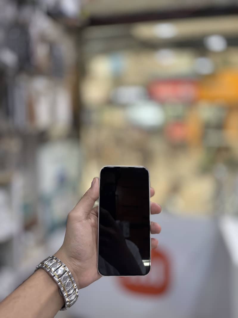 Apple iPhone 14 1