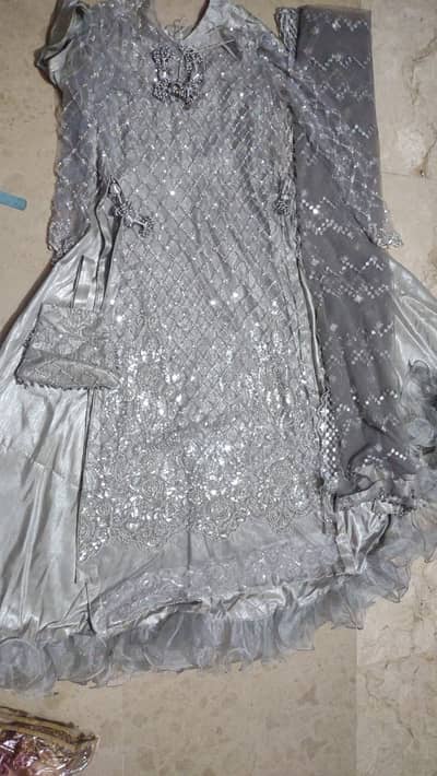 wedding dress