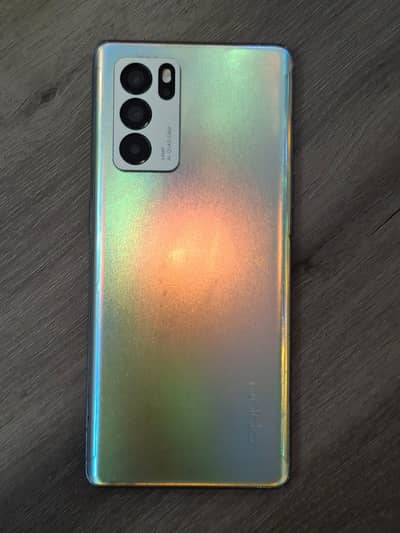 OPPO Reno6 Pro