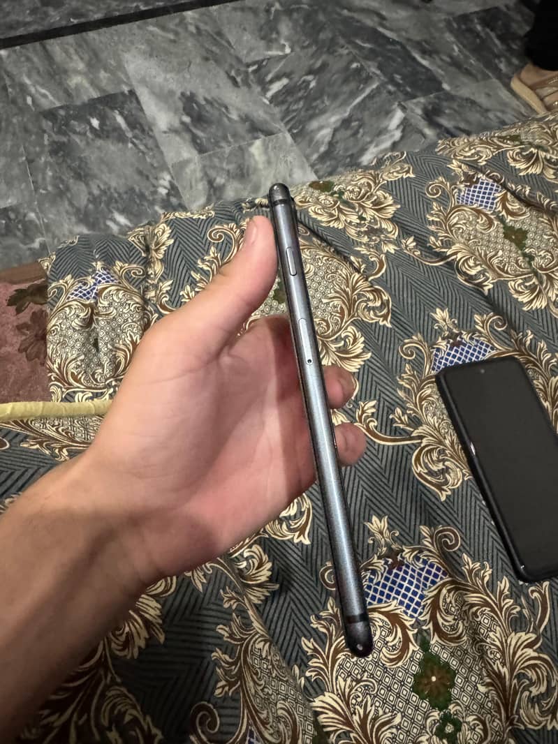 iPhone 8plus 1