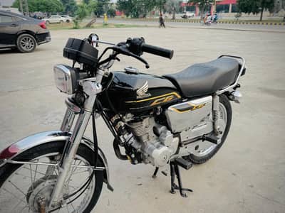 Honda 125 special edition