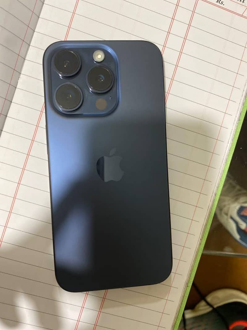 Apple iPhone 15 Pro 3