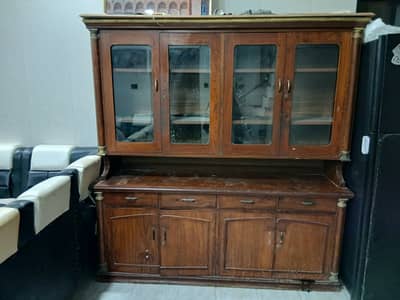 Wooden Showcase Cabinet with Glass Doors – Classic Vintage Furniture