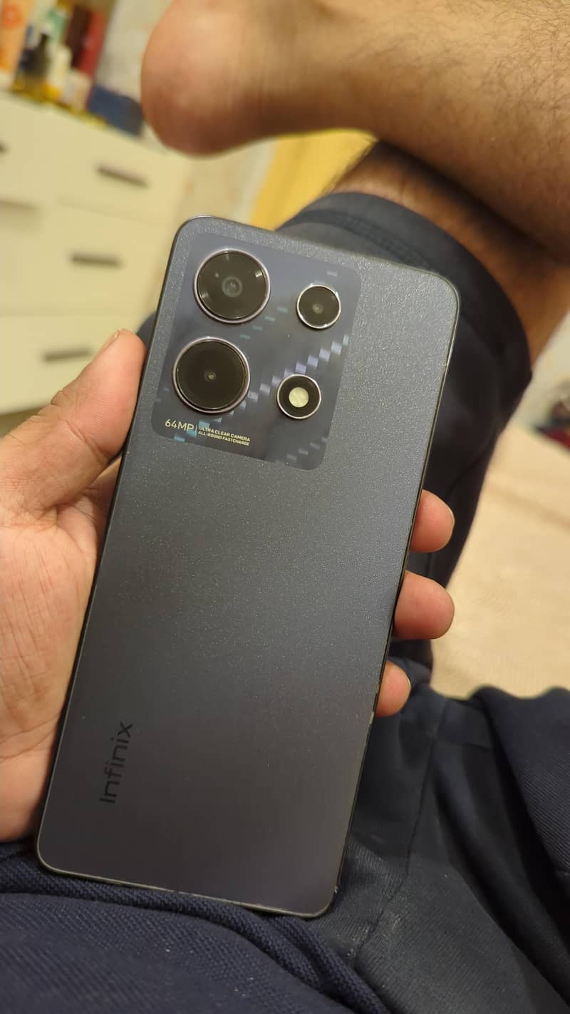 Infinix Note 30 0