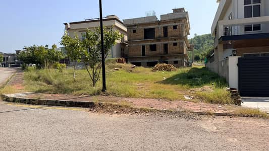 Sector M 1 Kanal Corner with 8 Marla ExtraLand Paid Sun Facing Solid Land Heighted Location Possession Utility Charges Paid Plot Available Paid Plot For Sale
