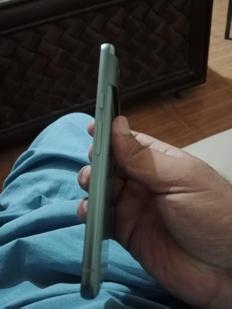 Google Pixel 8 3