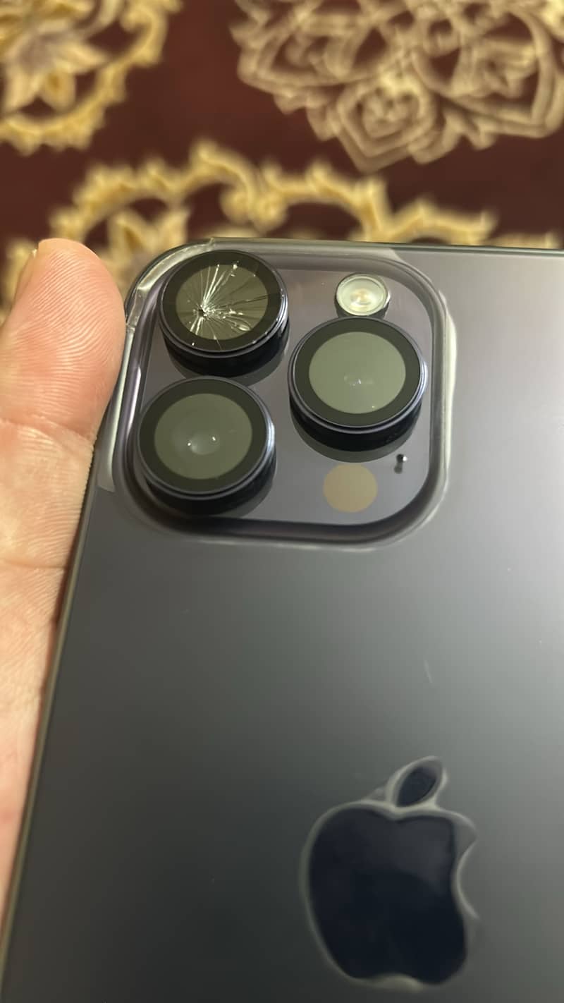 Apple iPhone 14 Pro Max 3