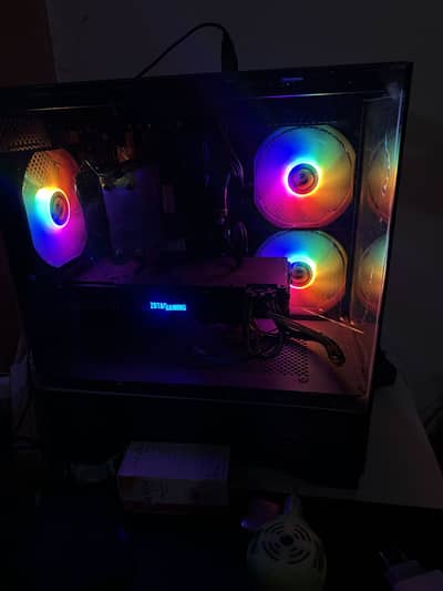 Gaming and pure heavy multi tasking Pc With RTX 2070 16GB 3200MHZ Ram