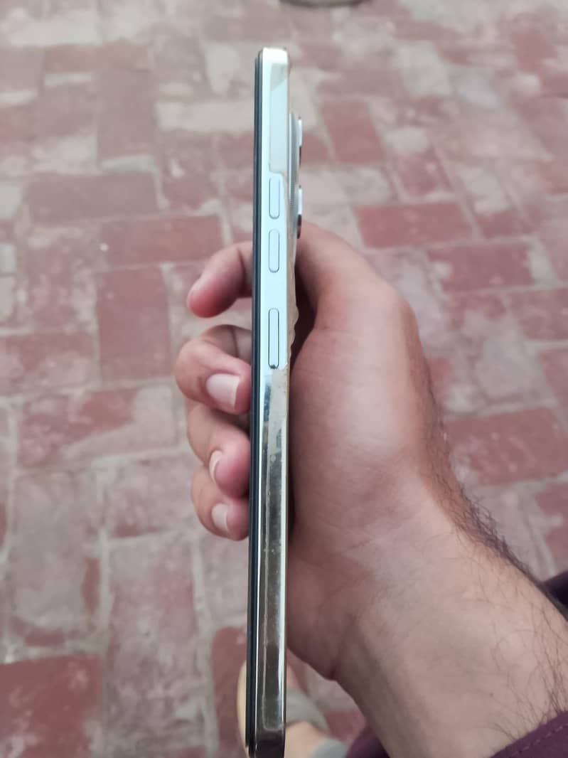 techno spark30 pro 1