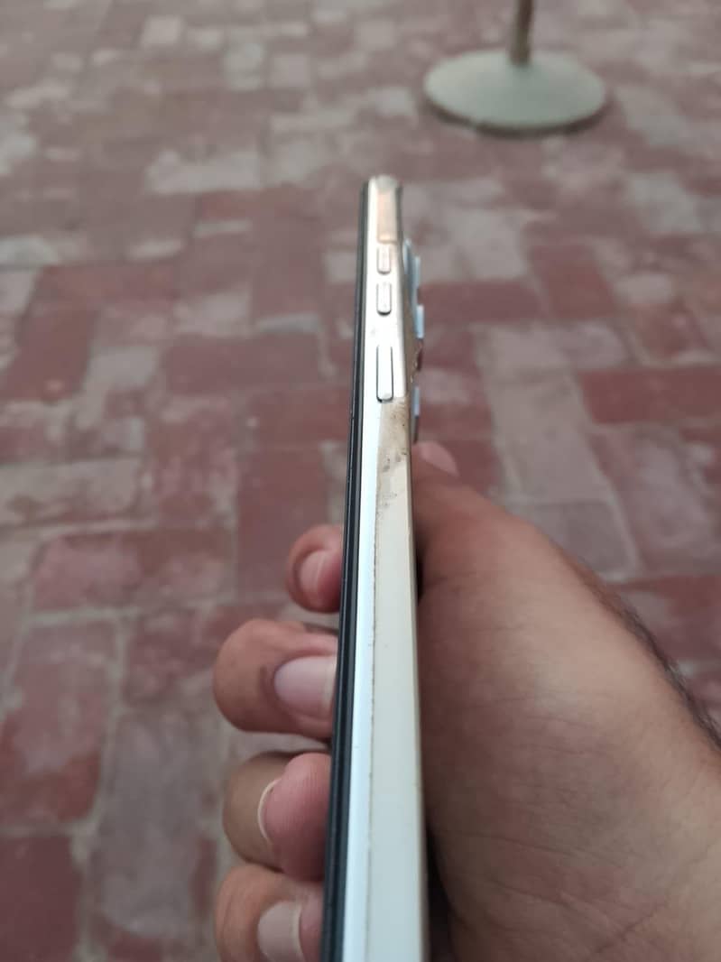 techno spark30 pro 5