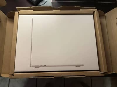 Macbook Air M5 13" 16/512 GB Starlight